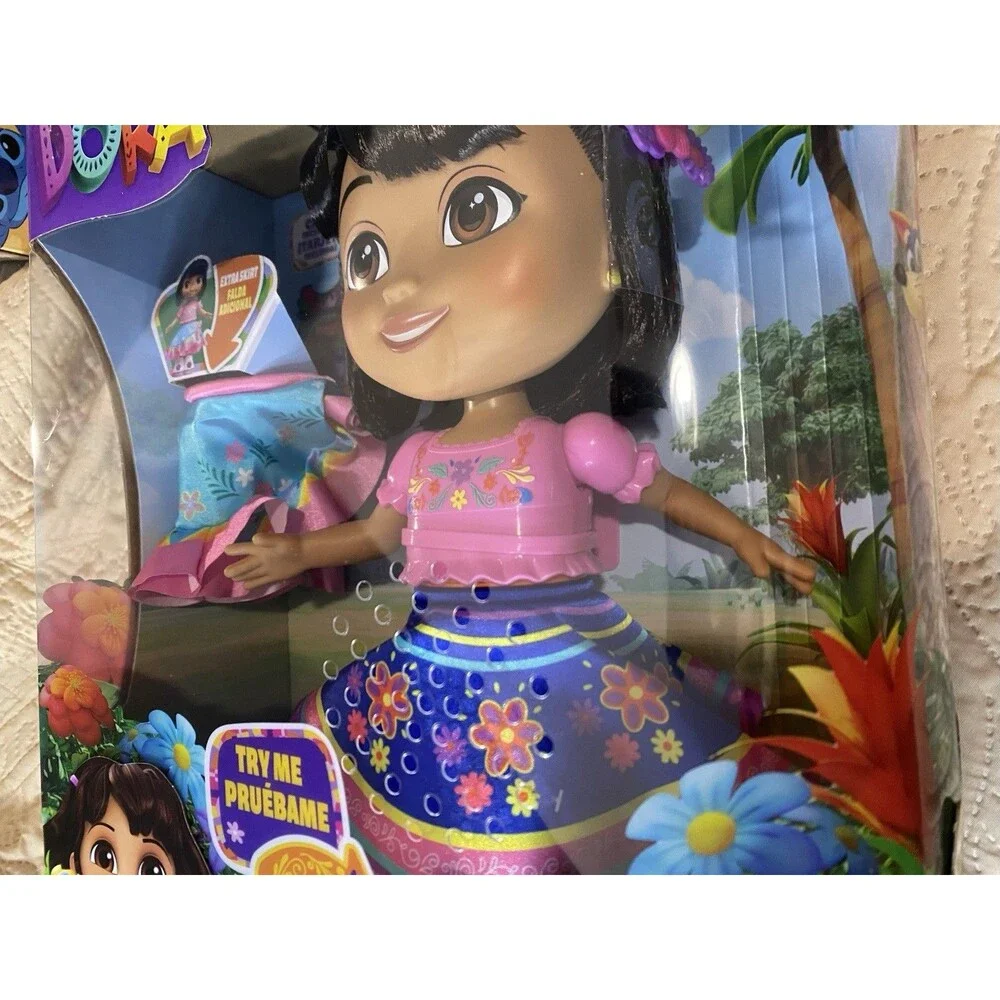 Nickelodeon Dance With Me Dora Interactive Doll Playset, 2 Skirts, 10 Songs